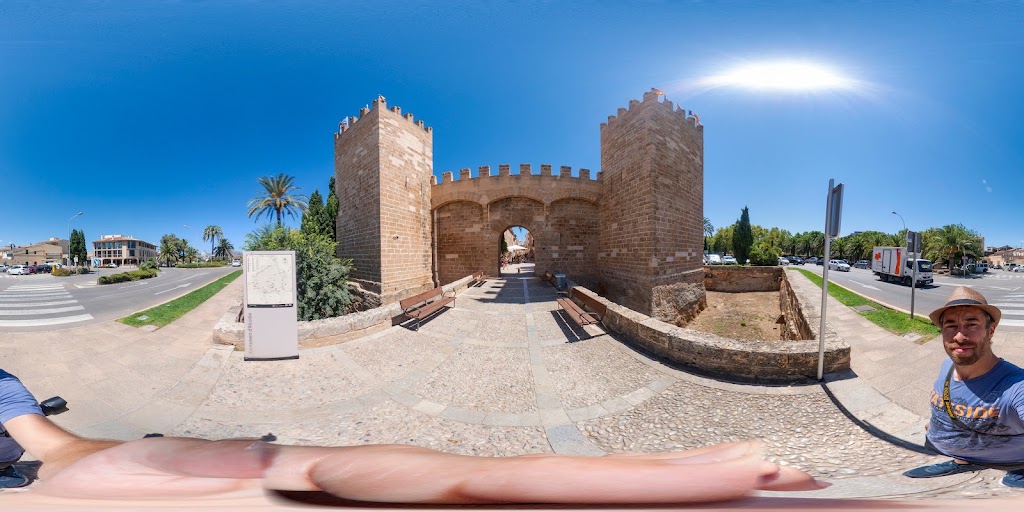 Porta de Mallorca — Street View y 360deg