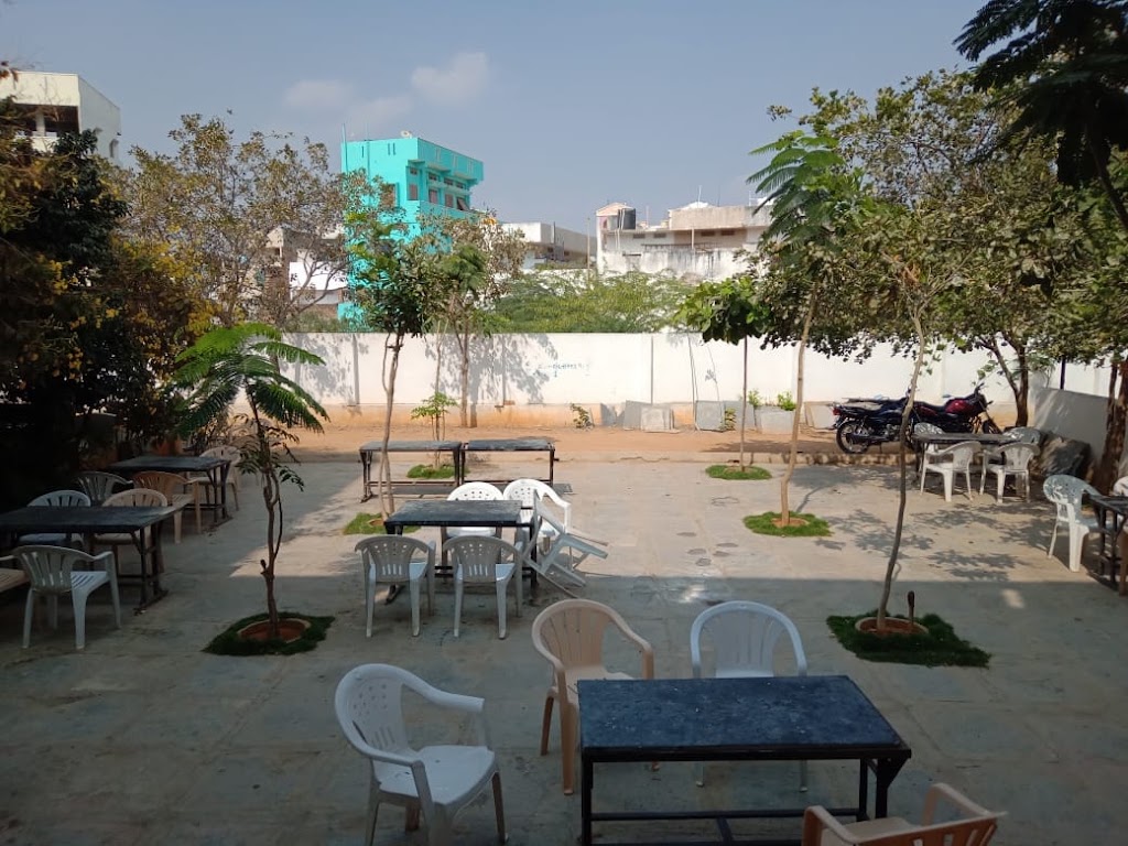 Srinivasa Bar And Restaurant A C