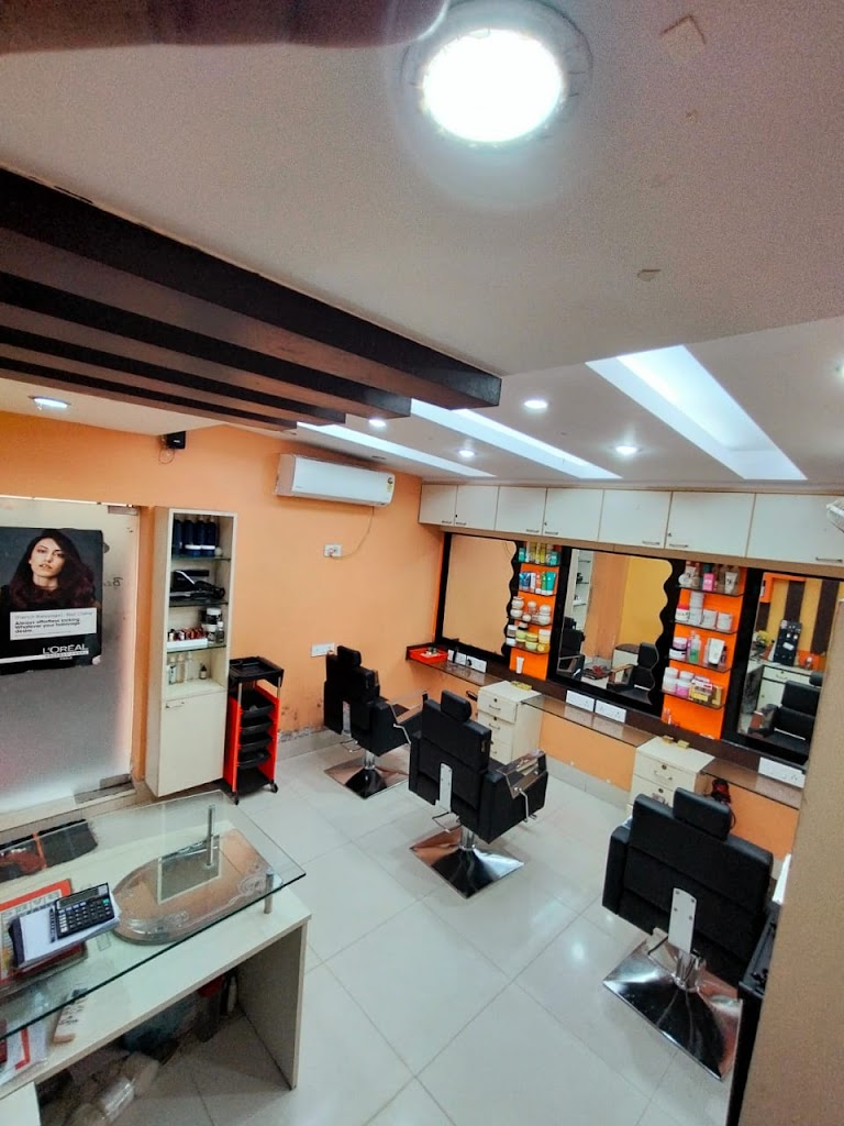 Saaz Ladies Beauty Clinic Salon