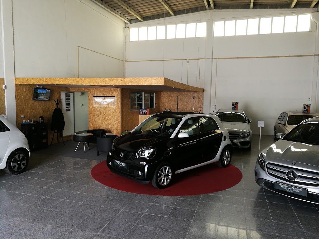 Stand de Automóveis em Montijo