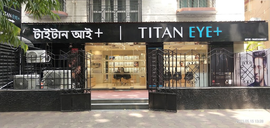 Titan Eye At Manohar Pukur Kolkata