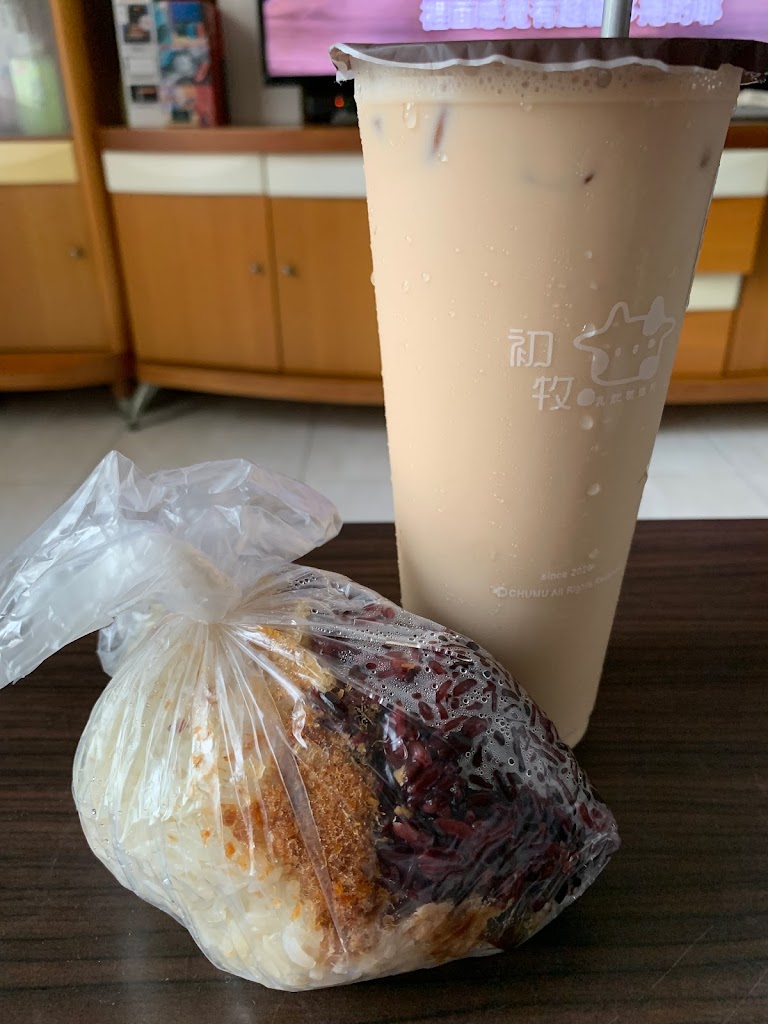 (熱/冷 飲) 初牧乳飲製造所-大雅店 (指定茶類兩杯45元) 的照片