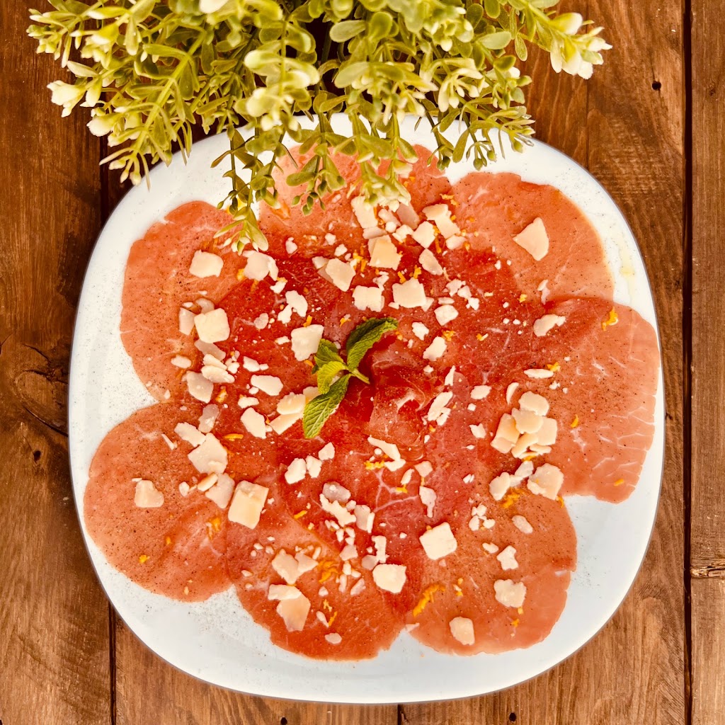 Koko Beach Club Salou — Comida y bebida