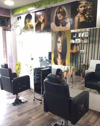Rich Feel Beauty Hair Make Up Beauty Parlour Academy