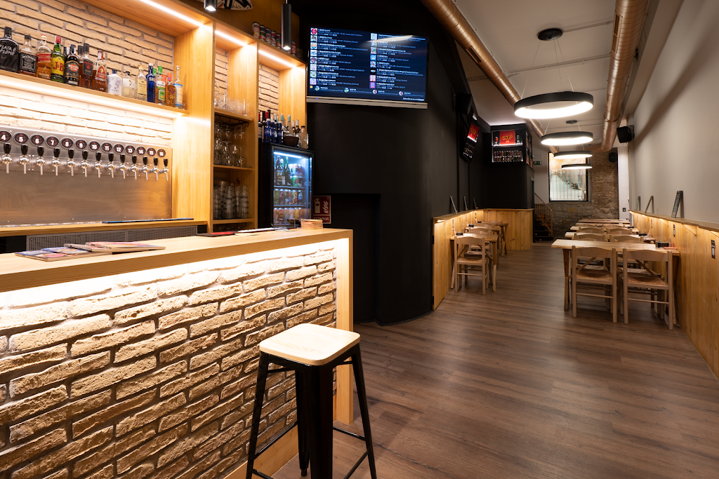 Whanau Smoked & Craftbeer — Ambiente