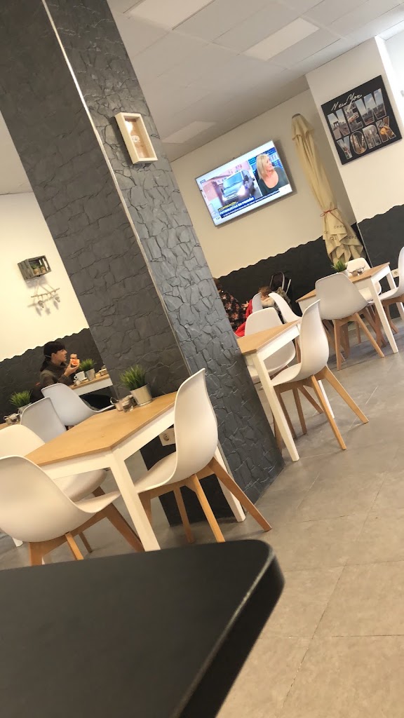 Cafeteria El cantonet — Ambiente
