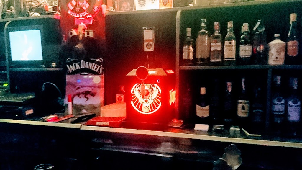 Doom Biker Bar — Ambiente