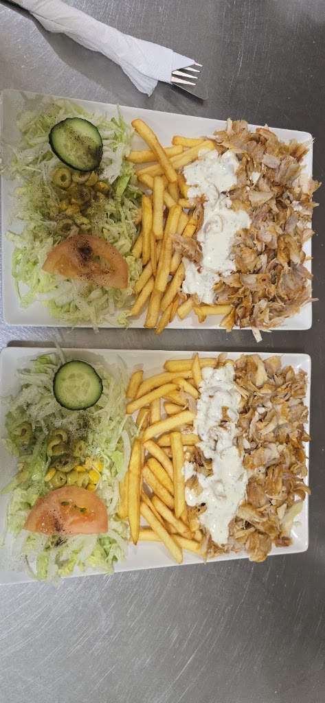 Turkish kebab i pizzeria — Del propietario
