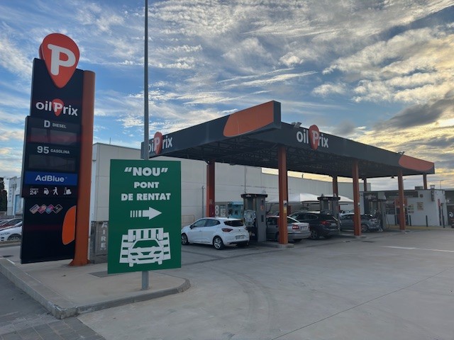 OILPRIX Torredembarra — Exterior