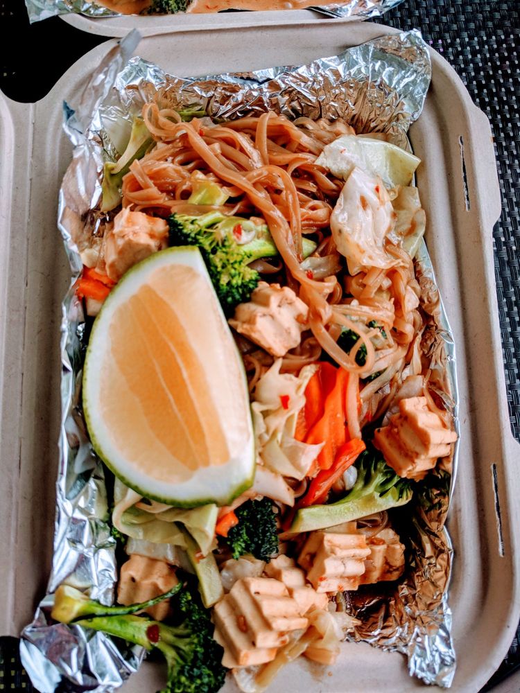 Ratana's Green Papaya Salad