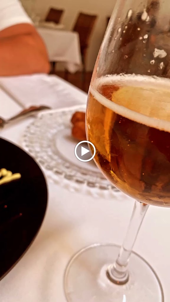 Restaurante Bodega Charolais — Videos