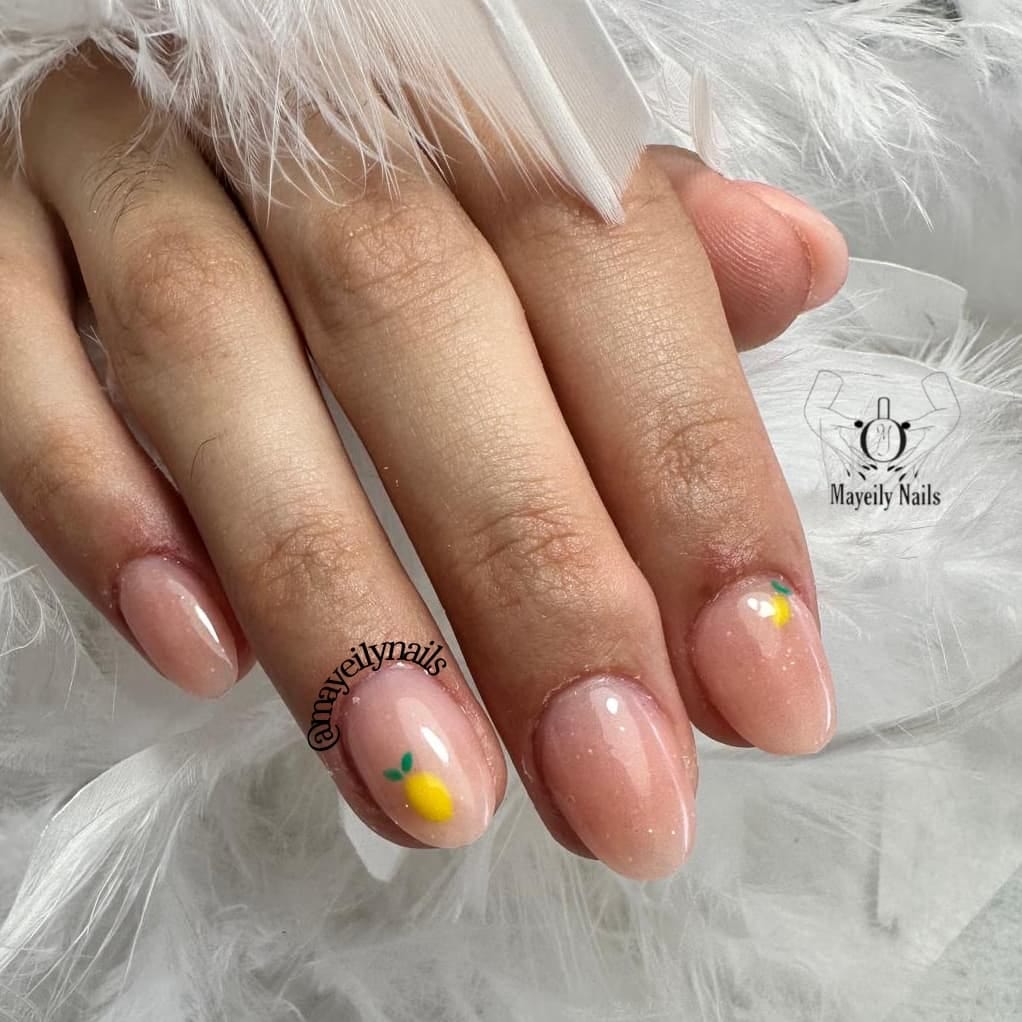 Mayeily Nails — Manicura