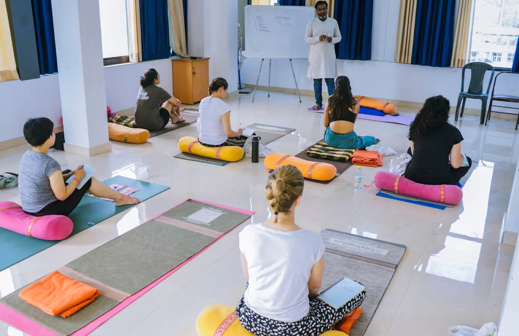 Rishikesh Yog Sansthan