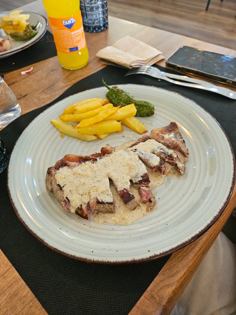 Ca Gonzalo — Comida y bebida
