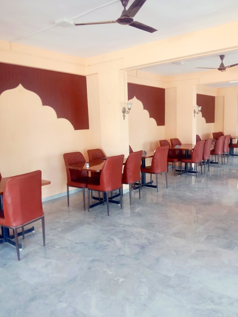 Kolhapuri Thaska Kolhaapurii Tthskaa Jgaat Bhaarii Aamhii Kolhaapurii