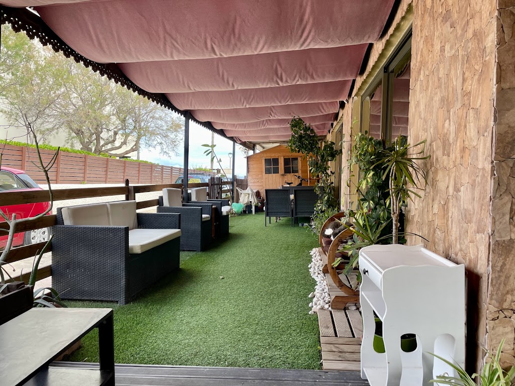 Baan Thai Centro de Belleza, Masajes y Salon de unas