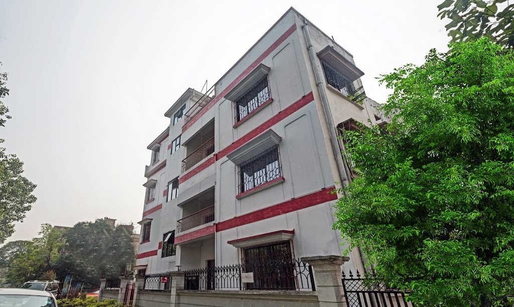 Crossroads Annexe Hotel In Bidhan Nagar