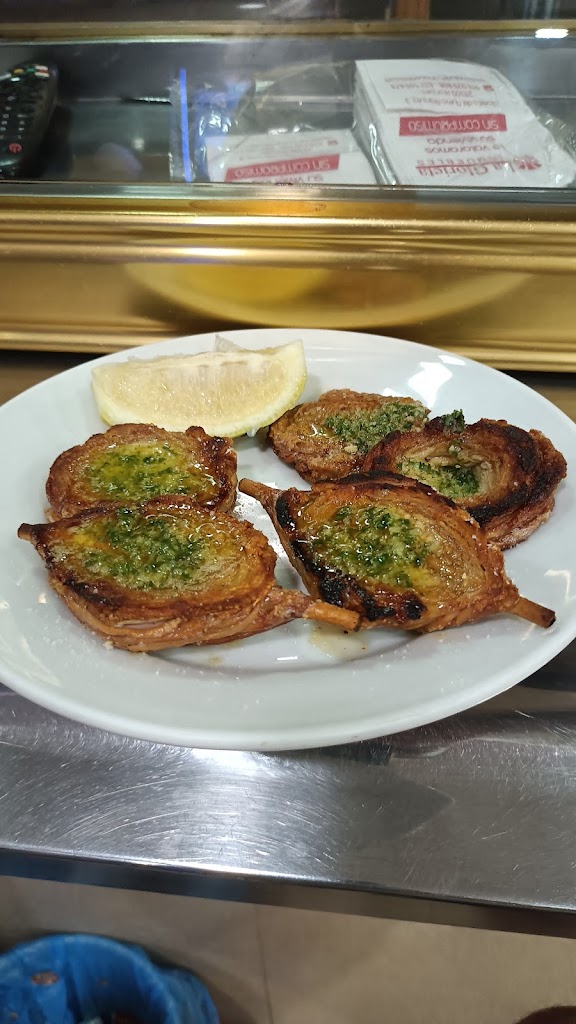 Bar Juani — Comida y bebida