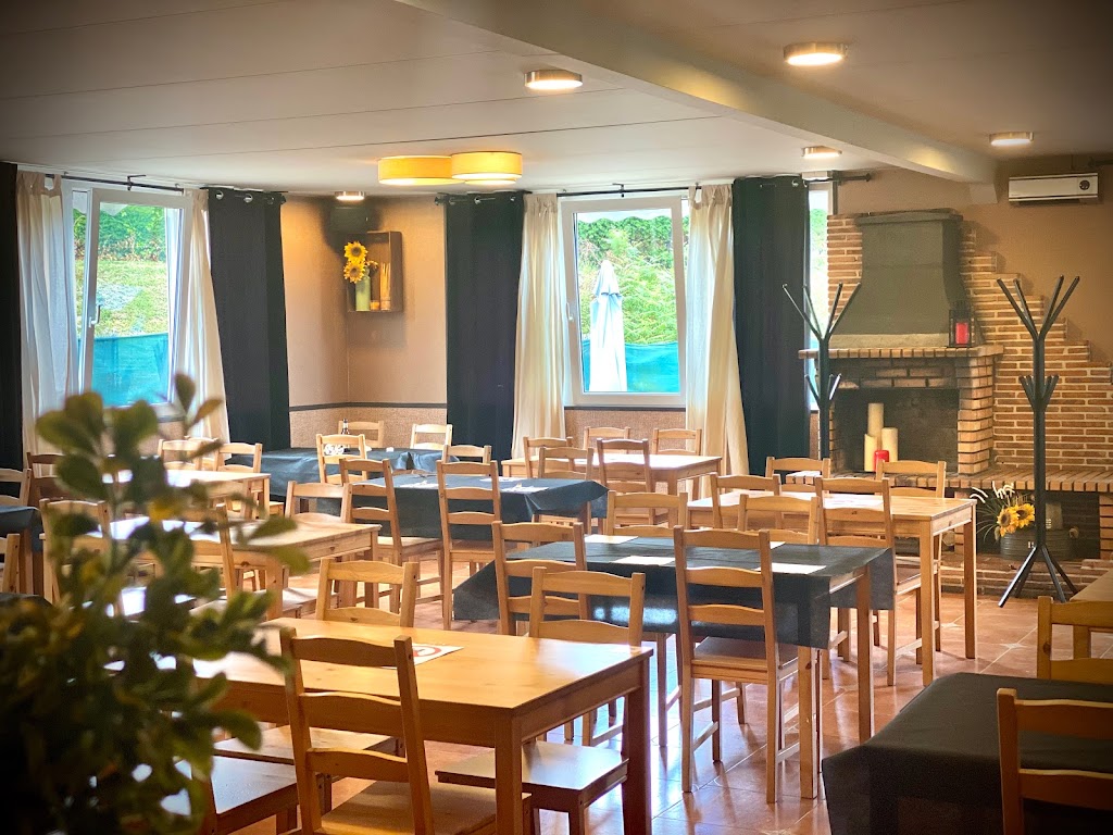 Cervecera Mustang Cafe