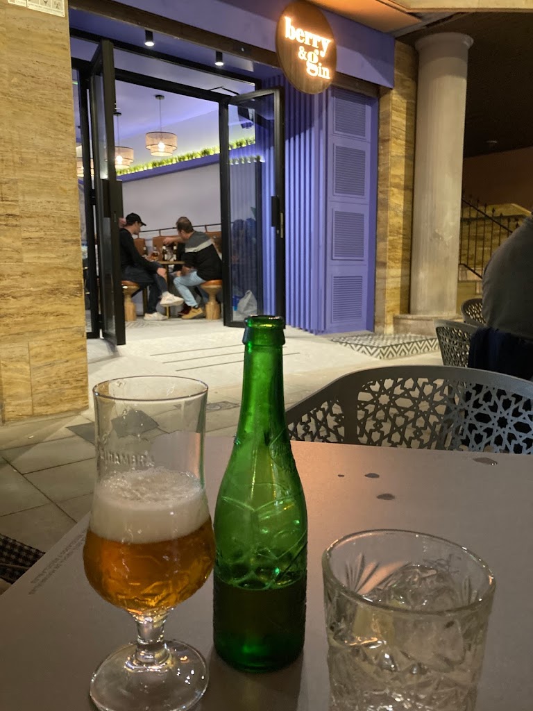 Bar Berry & Gin