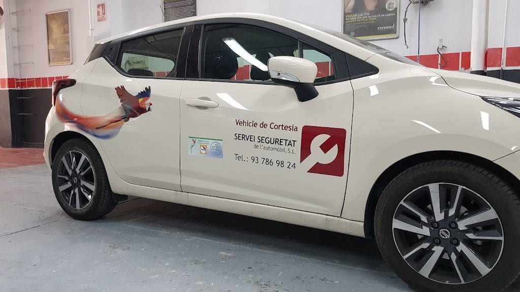 Taller mecanic, xapa i pintura. Servei Seguretat de l'Automobil S.L.