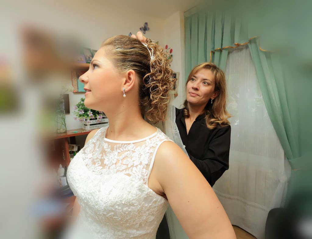 Peluqueria y estetica - Llumnova — Peinado