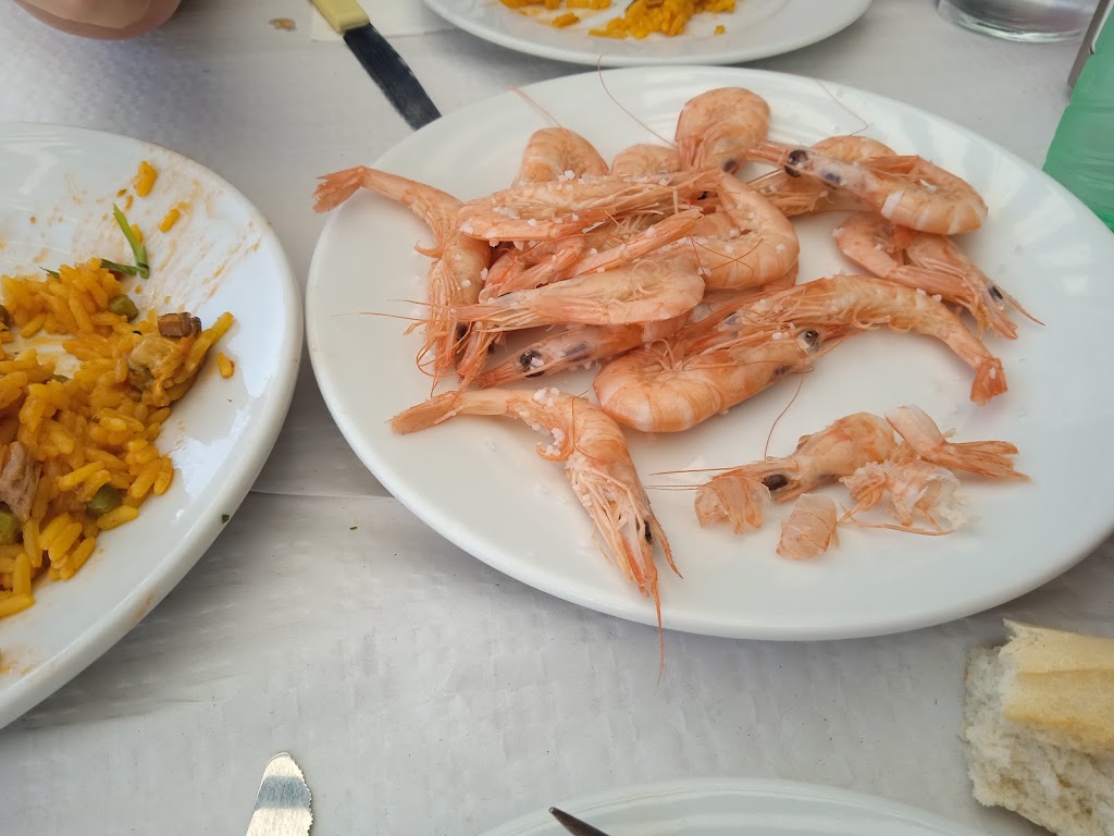 Bar Pleamar — Comida y bebida