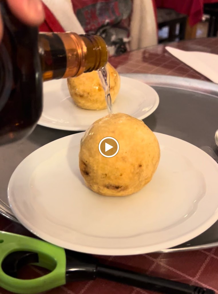 Restaurante Takiko — Videos