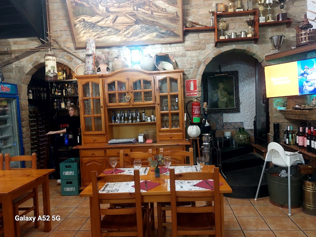 Restaurant Tasca Bohemia — Ambiente