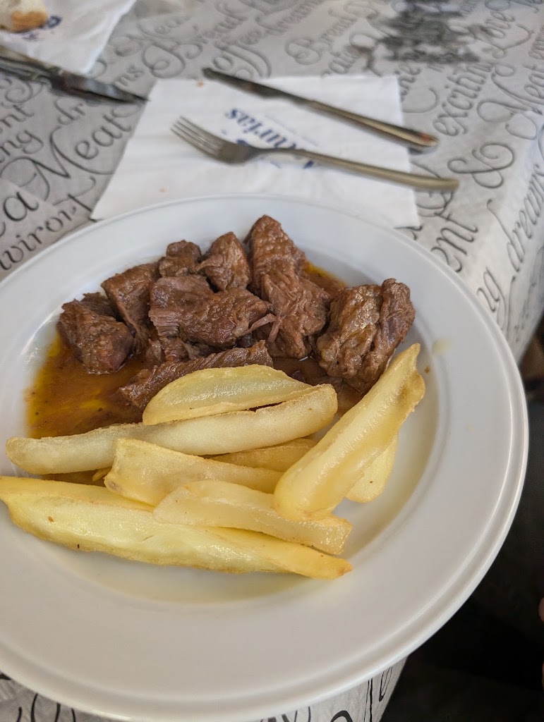 Asturias 2 Meson-Restaurante — Comida y bebida