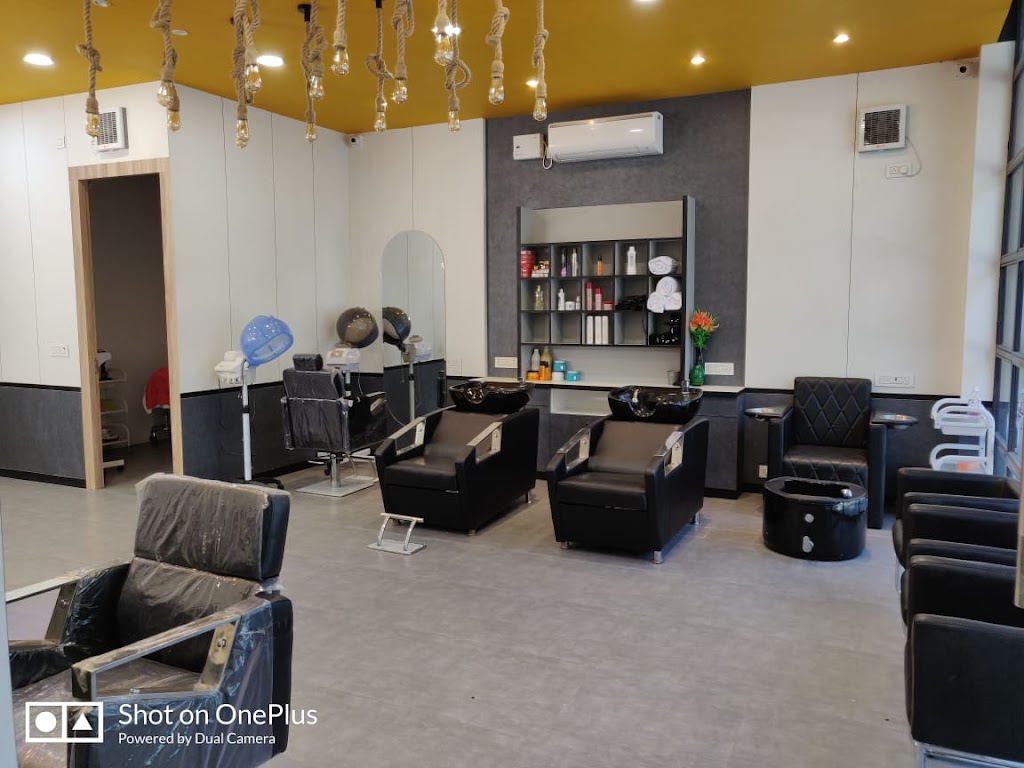 Orane Salon Talwara