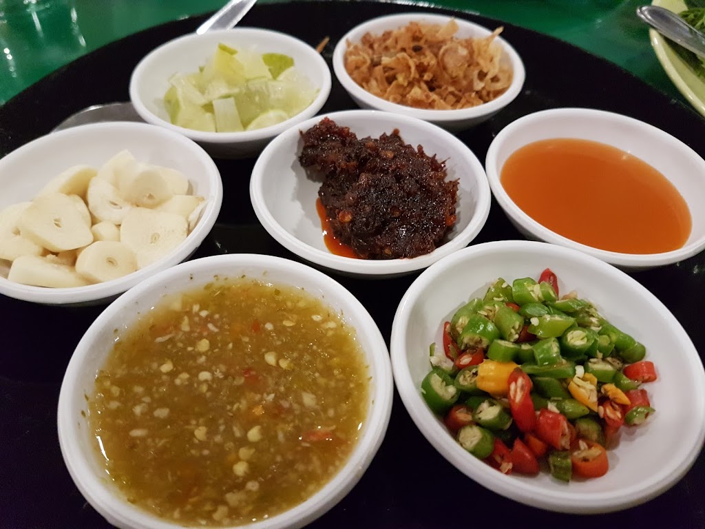 Chom Talay Restaurant's Photo/Menu