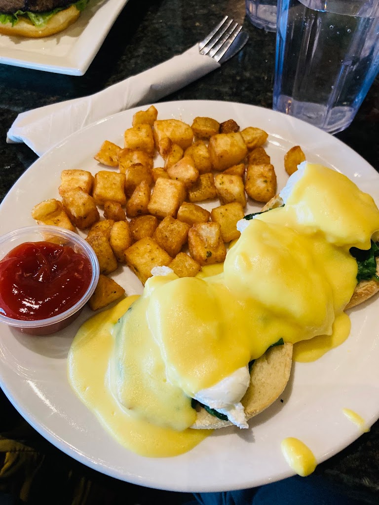 Eggs Benedict