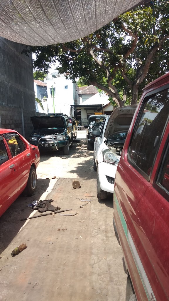 Bengkel Mobil Mardiono Spesialis Ondersteel