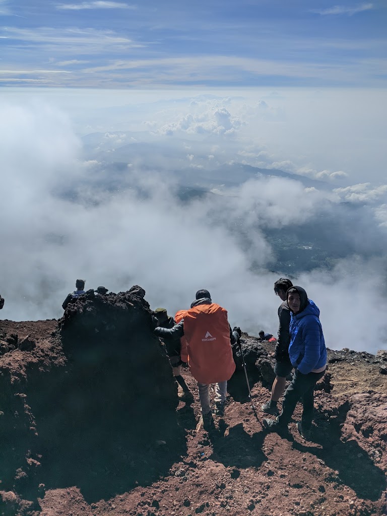 Mamount Adventure (Persewaan Alat Outdoor Wonosobo)