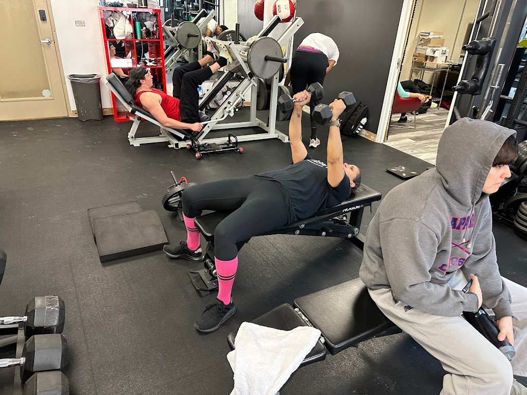  Bronyx Strength & Performance