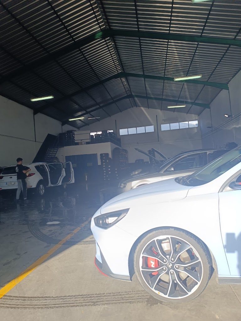 TALLER Y NEUMATICOS ISOMTYRE