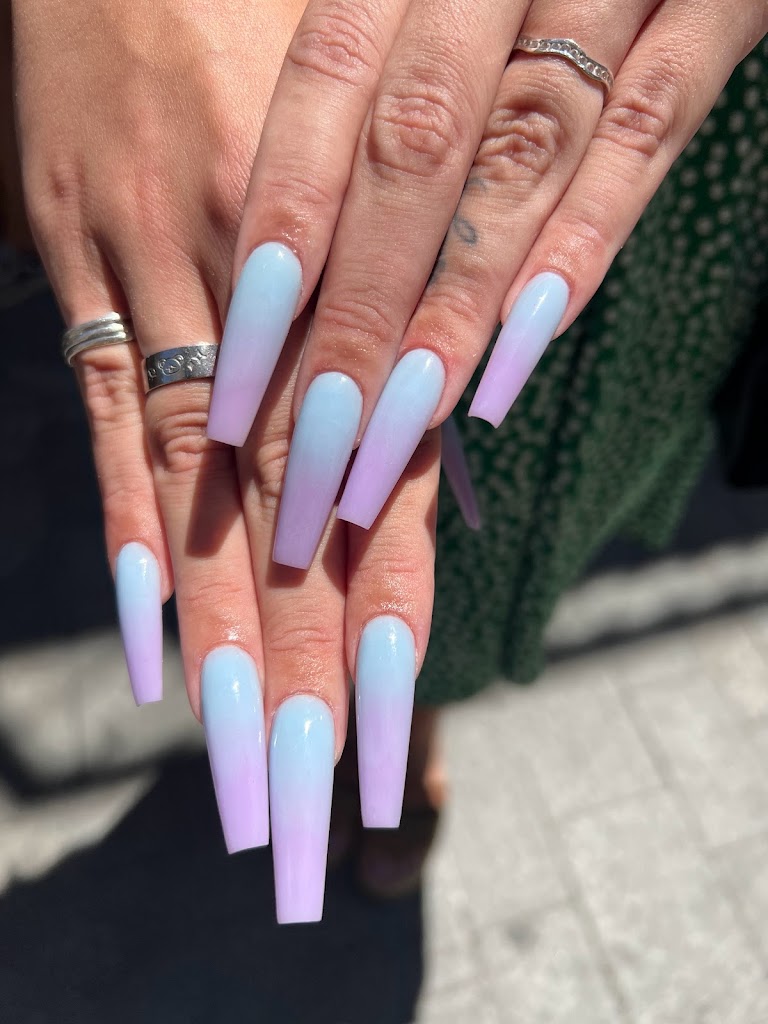 Halong Nails — Del propietario