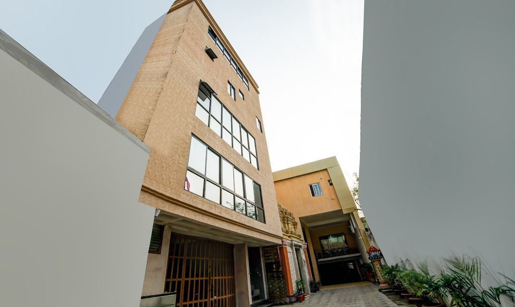 Shivam Guesthouse Hotel In Mangalabag