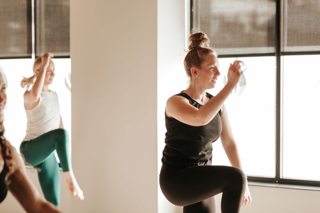  Power Life Yoga Barre Fitness - Aksarben