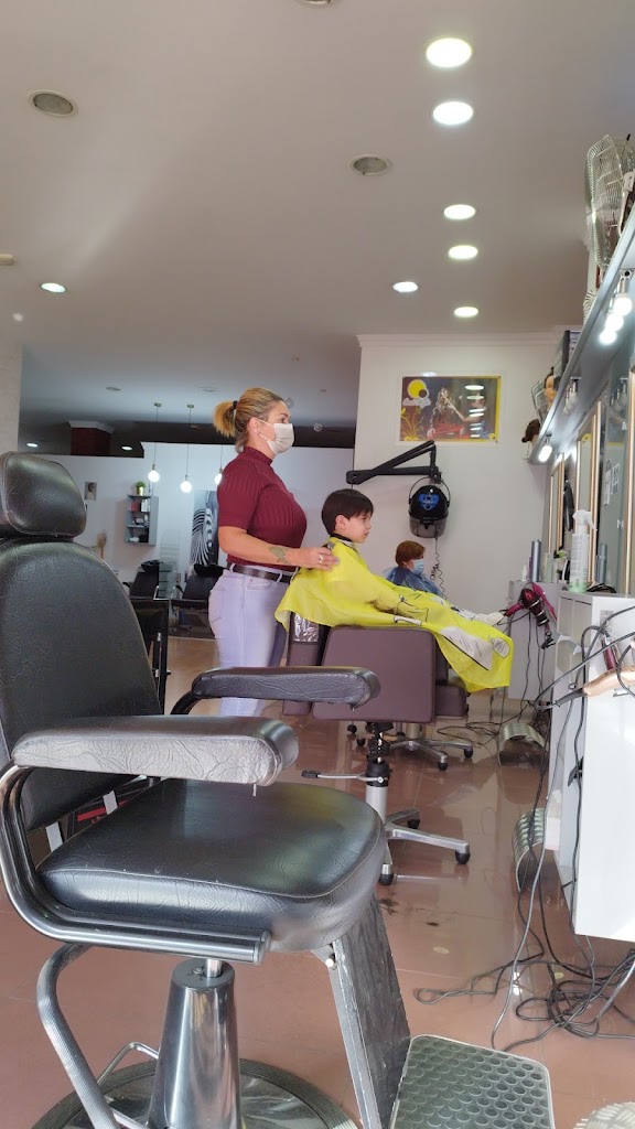 Anel Style - Salon de Peluqueria y Estetica — Interior