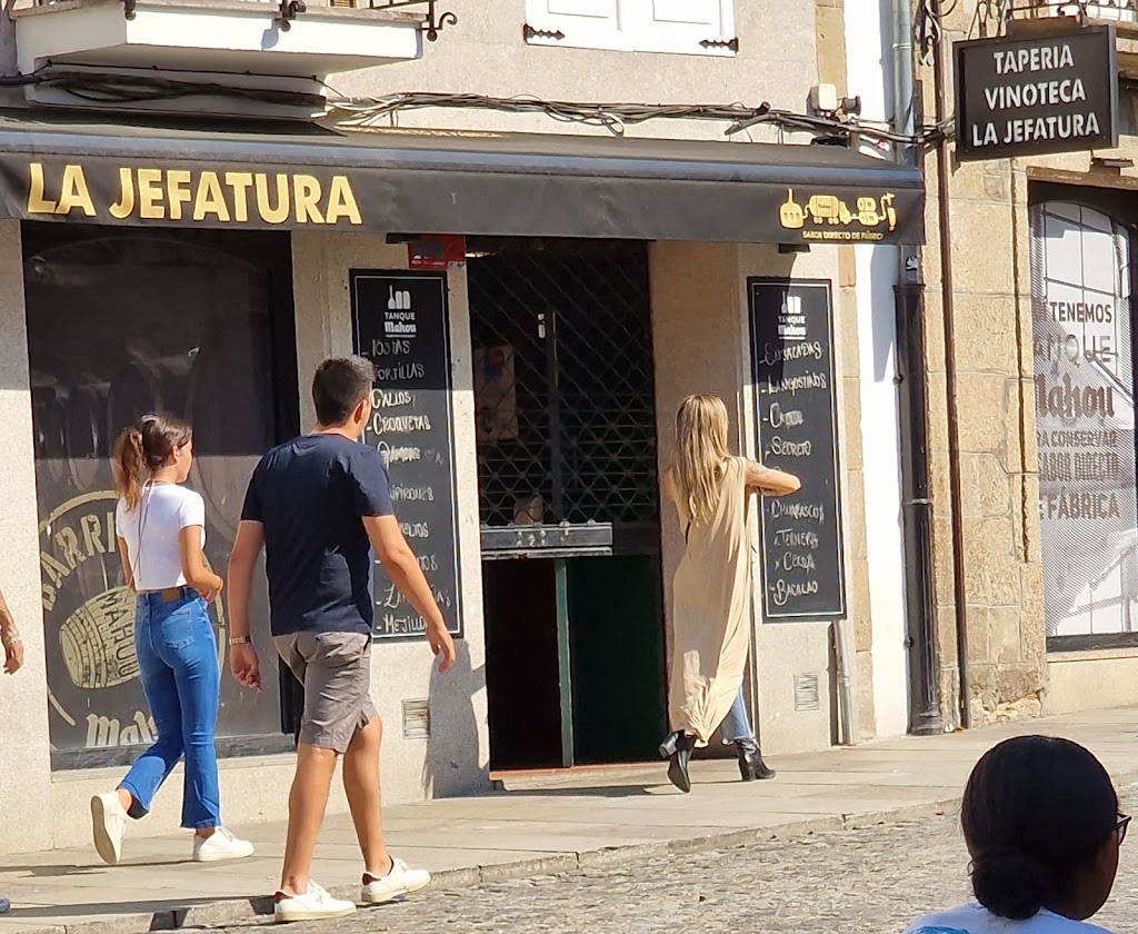 La Jefatura
