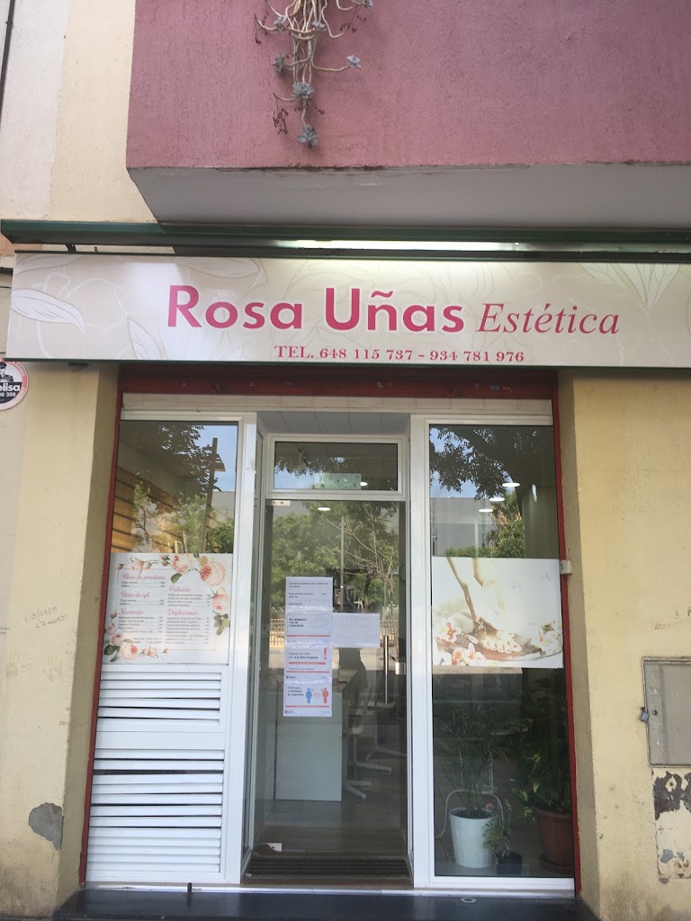 Rosa unas — Exterior
