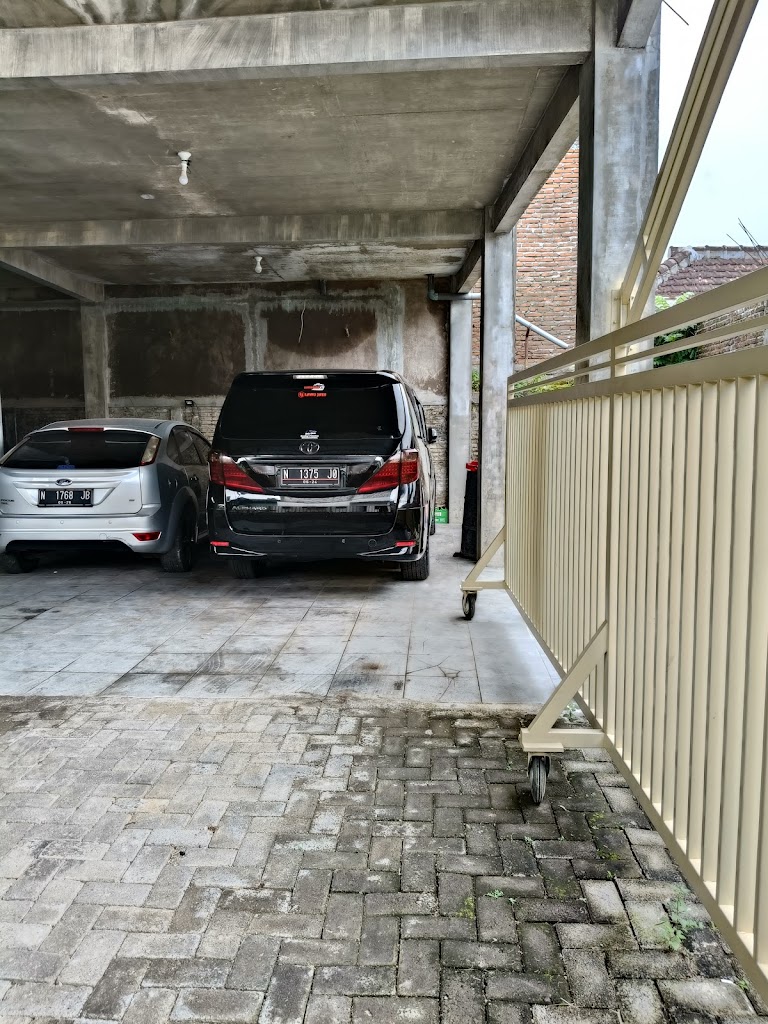 Bengkel mobil setyo wahyu auto service 2