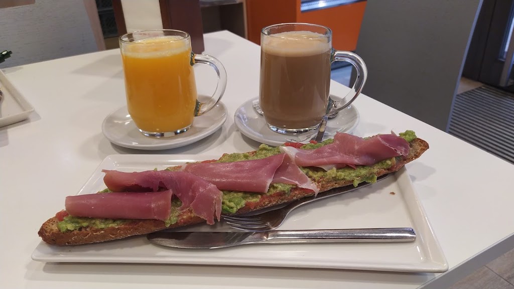 Panaderia Cafeteria Las Eras — Del propietario
