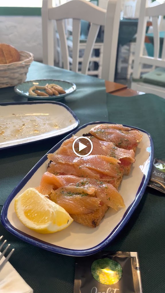 Restaurante El Mirador del Rocio — Videos
