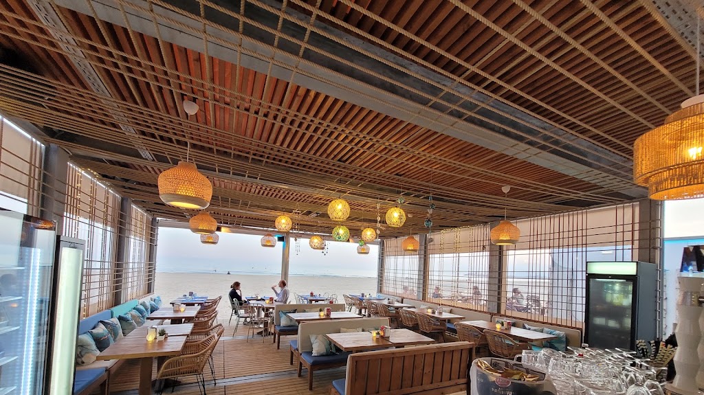 Kai Beach Club Cambrils — Ambiente