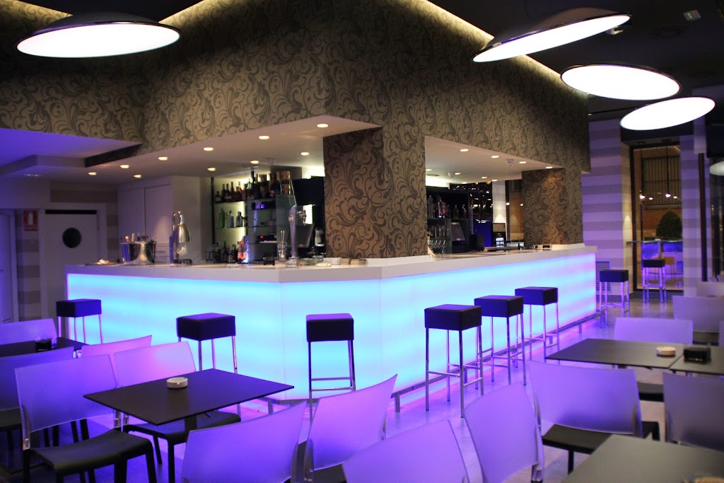 CAKAO Corner Lounge Cafe — Ambiente
