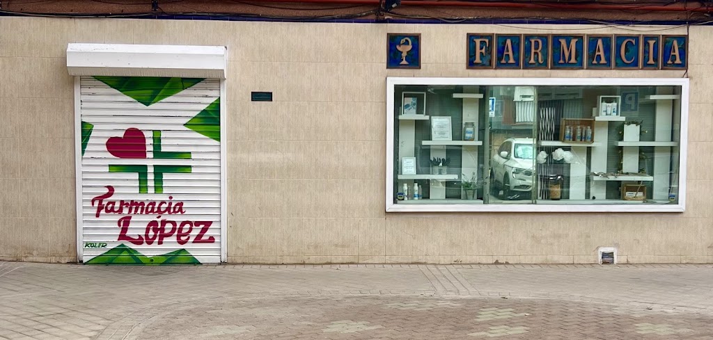 Farmacia Lopez de Porres — Del propietario