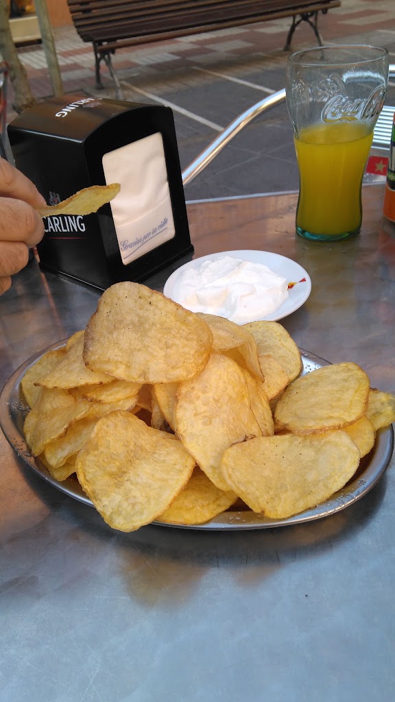 Bar La Epoca — Patatas bravas